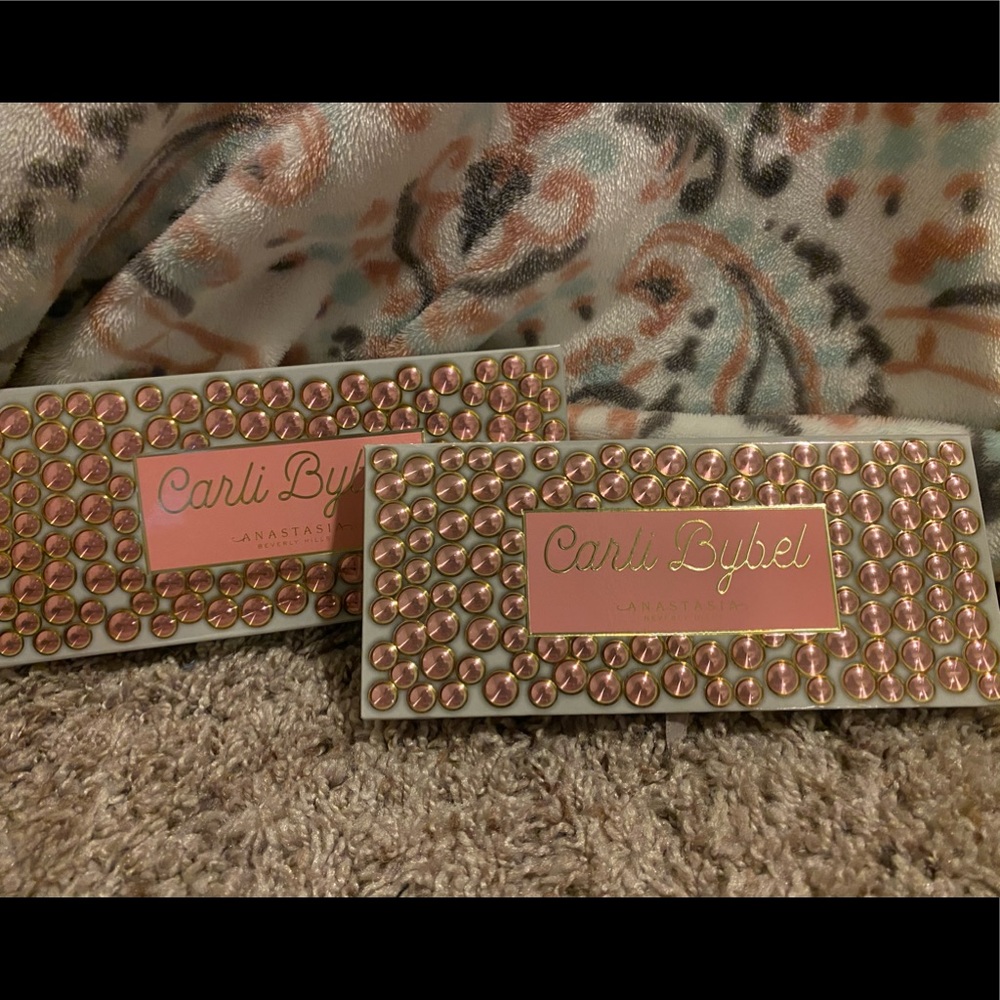 Anastasia Beverly Hills Carli Bybel Palette